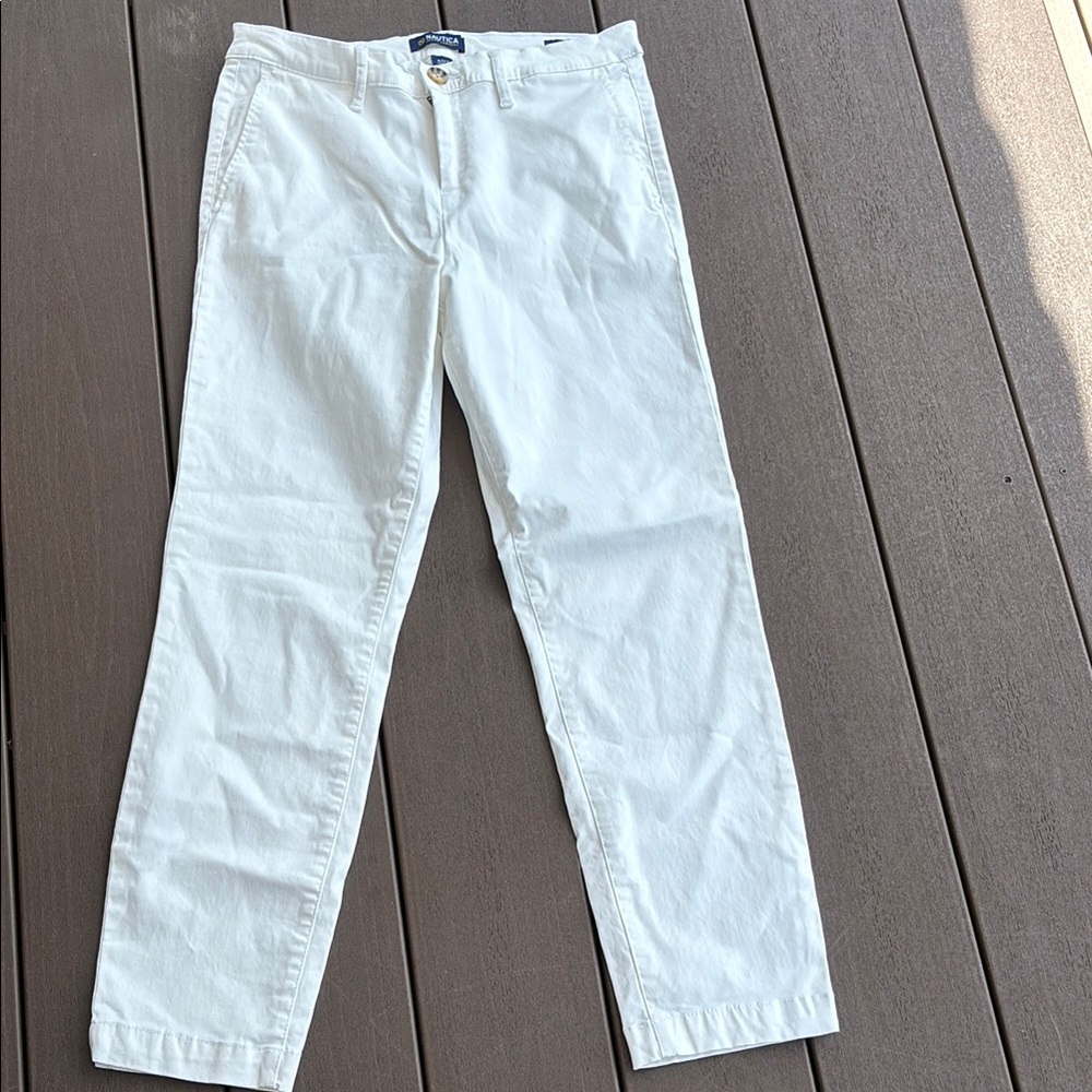 Woman’s  White Pants NWOT size 27